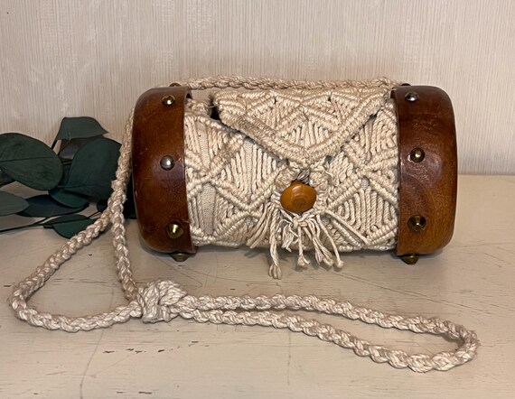 Vintage Mister Ernest Macrame Wood Barrel Handbag Purse