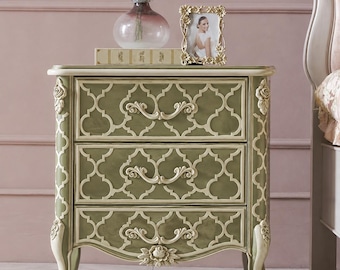 Luxury vintage 3-drawer bedside table antique french style wooden nightstand with hand craved floral design mop