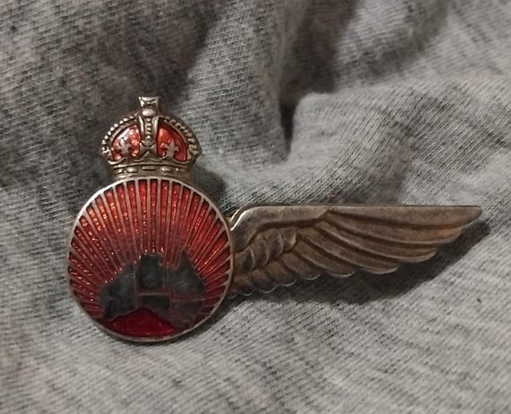 Australian national airways flight engineer brevet badge.