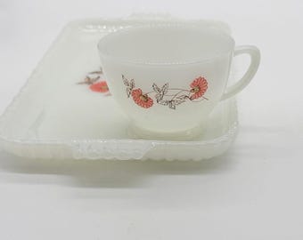 Vintage Fire-King Milk Glass Snack Set Fleurette Pattern | Fire King | Anchor Hocking | Vintage Home Decor
