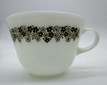 Set of 4 Vintage Pyrex Tea Cups Spring Blossom | Crazy Daisy Milk Glass Coffee Cups | Green Flower Corelle Compatible | Pyrex Cup | Sprin...
