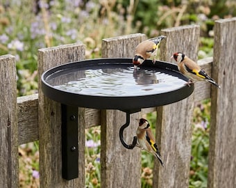 Wall Mounted Bird Bath Feeder with Hook Metal Outdoor Bird Feeding Station Garden Decor