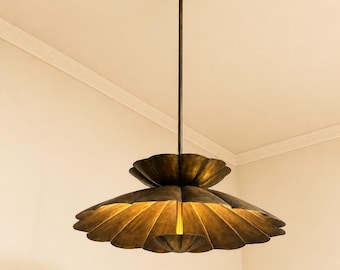 Elegante lampadario a sospensione con petali di fiori in ottone anticato – Lampada da soffitto decorativa moderna