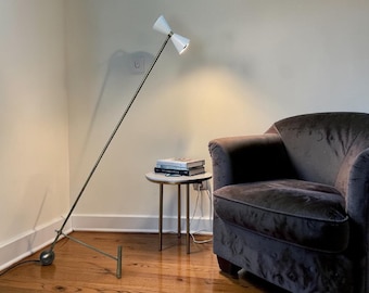 Modern Adjustable Floor Lamp – Minimalist Metal Reading Light with Dual Cone Shade