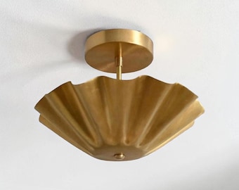 Mini lámpara de araña moderna de latón – Elegante lámpara de techo semiempotrada / Lámpara de techo decorativa dorada