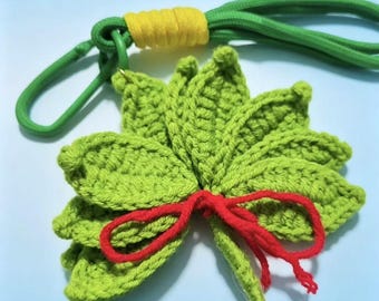 Llavero de hoja de ganchillo