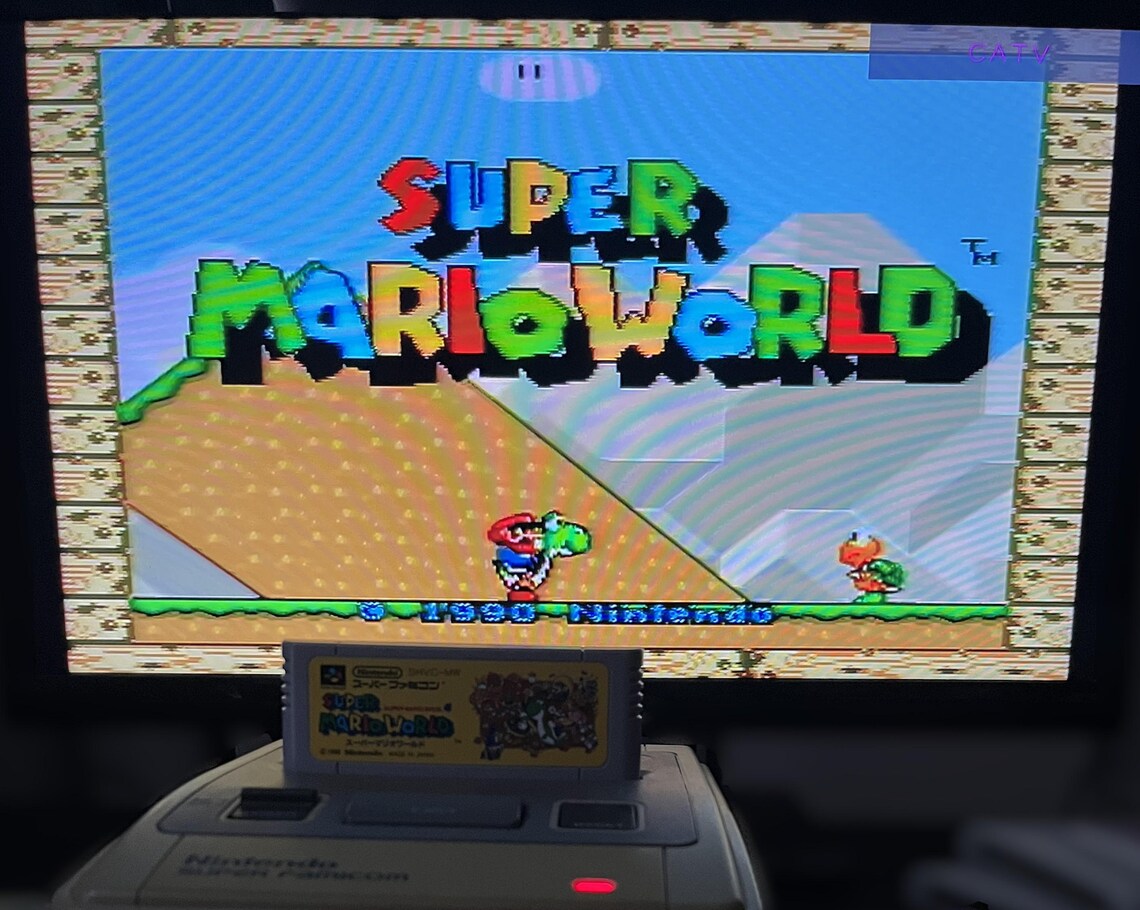 Super Famicom Console Bundle Tested Working Donkey Kong Super Mario World Yoshi's Island SNES 2 Controllers AV Cable AC Adapter, foto 4 di 5