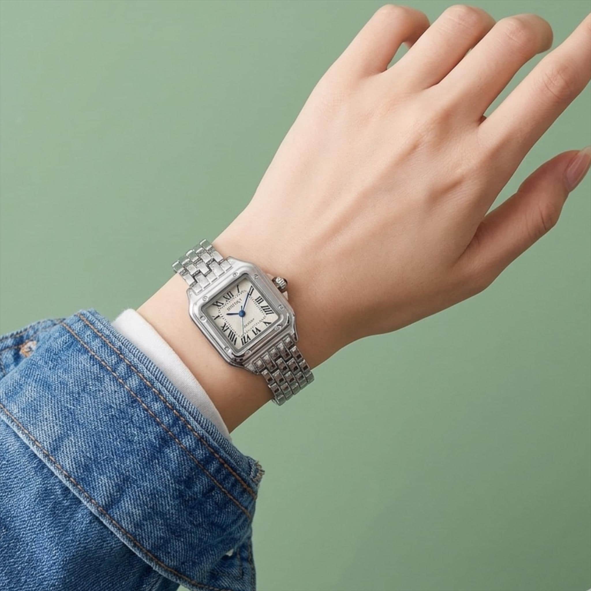 VTG Seiko Women\'s‎ Watch 18MM Gray Dial Gray Bracelet 6.5\