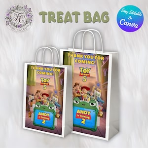 Puede incluir: Dos bolsas de papel blancas para golosinas con asas, con un colorido dise&ntilde;o de Toy Story 5. Las bolsas tienen el texto "THANK YOU FOR COMING!" y "ANDY Is Turning 2". Las bolsas est&aacute;n decoradas con personajes de dibujos animados.