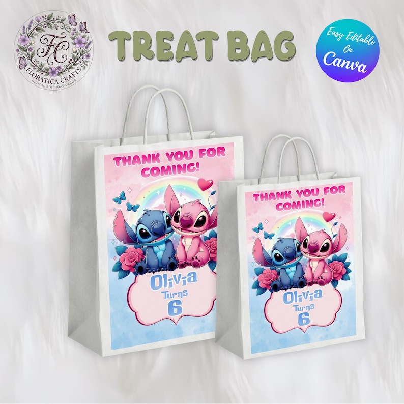 K&ouml;nnte beinhalten: Zwei wei&szlig;e Papiert&uuml;ten mit Griffen. Jede Tasche hat ein Design mit dem Text "THANK YOU FOR COMING!" und einem Cartoon-Bild von Stitch und Angel. Die Taschen sind mit einem Regenbogen, Schmetterlingen und Rosen verziert. Der Text "Olivia Turns 6" ist ebenfalls enthalten.