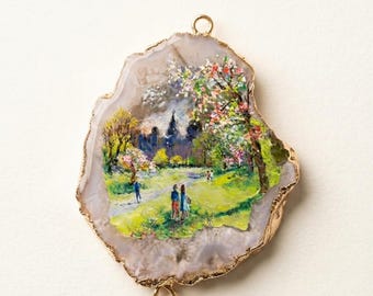 Spring landscape hand-painted crystal pendant, natural art jewelry, a gift for mothers, handmade crystal ornaments.