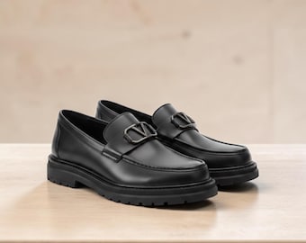 DailyPace Core Style Vogue Black Men's Shoes, Lightweight Casual Loafers, Comfortable Office Footwear