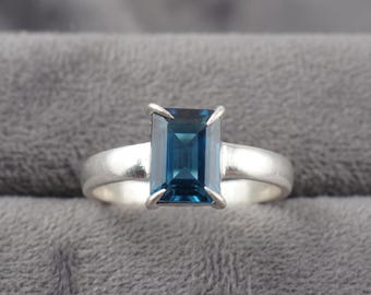 Anillo de topacio azul de Londres, anillo de plata de ley, anillo de gema azul talla esmeralda,