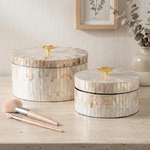 Shell Storage Box: Round Decorative Lidded Container, Jewelry Keepsake Case