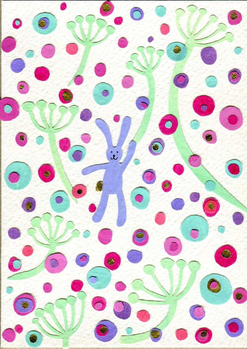 Cartolina D'auguri Con Il Gatto Dello Zenzero Con Il Mazzo Dei Fiori Image76956170