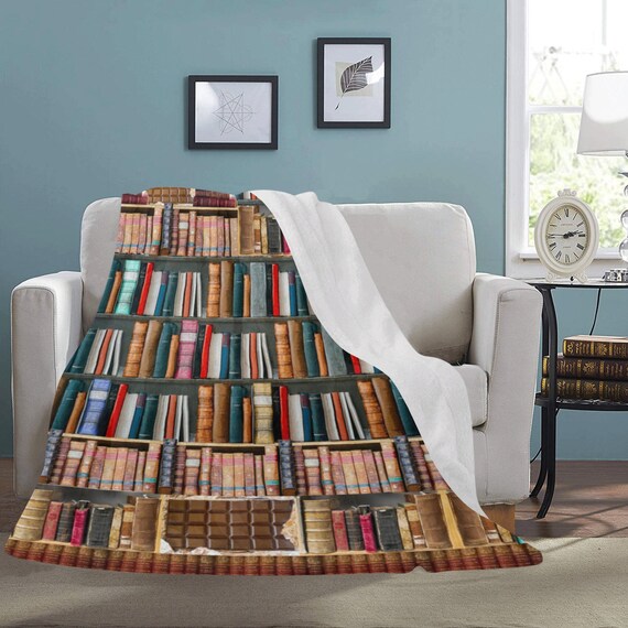 Bookshelf Micro Fleece Blanket: Ultra-Soft Plaid Throw