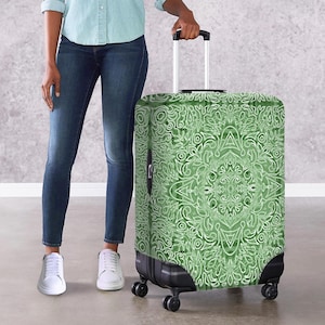 芸術的な荷物カバー – 伸縮性のあるスーツケースプロテクター | 旅行用防塵カバー | ポリエステル & スパンデックス | 4 サイズ | スタイリッシュな旅行用アクセサリー
