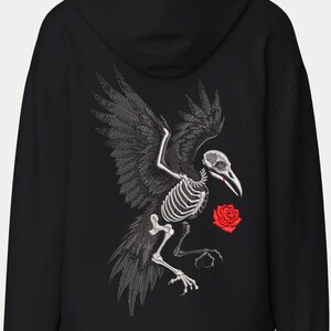 Sudadera con capucha bordada de calidad con diseño de esqueleto de pájaro colorido, estilo gótico, bruja
