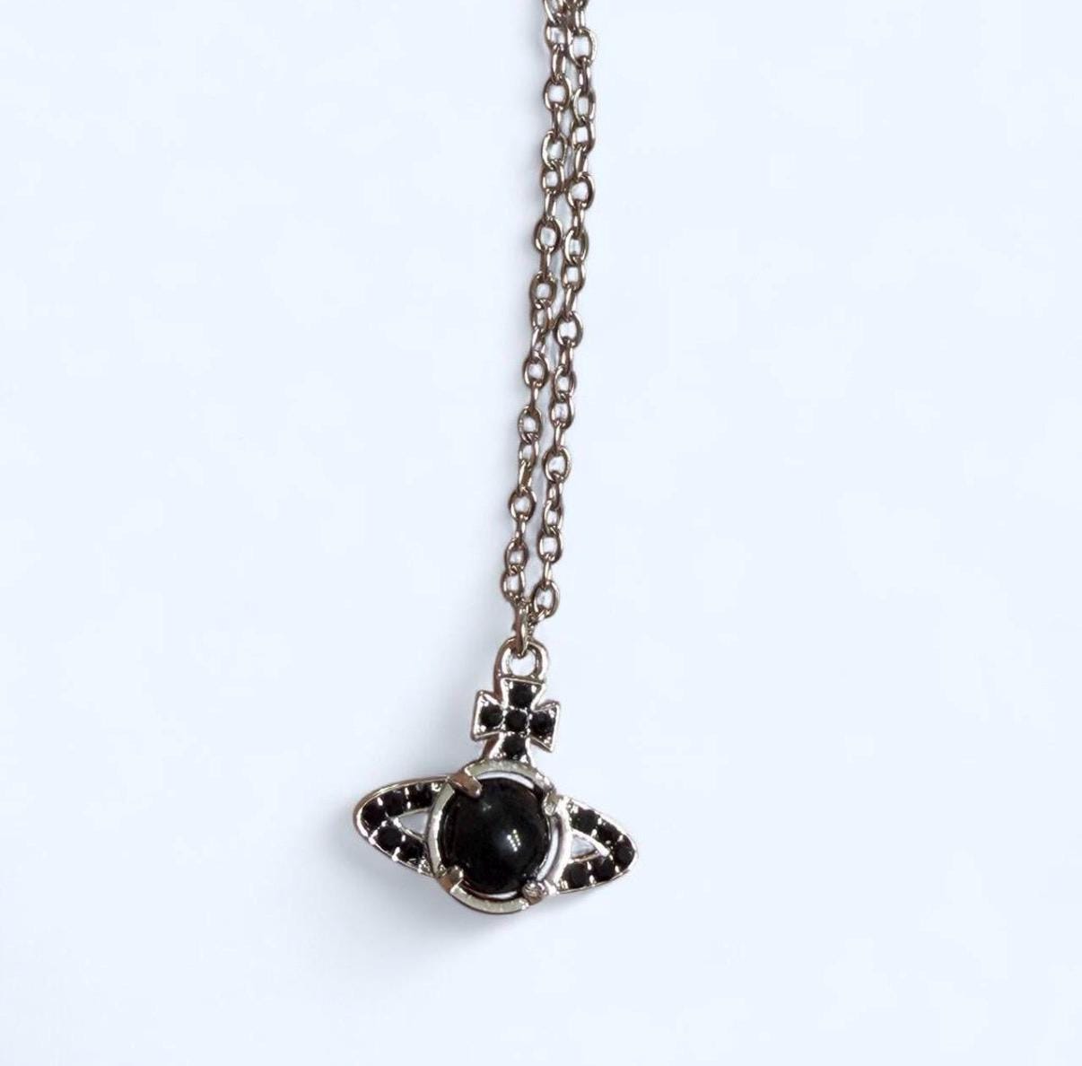 Vivienne westwood black orb necklace - Etsy 日本
