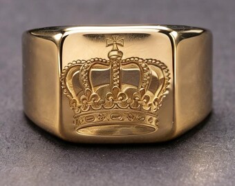 Tudor Crown 18K Gold Ring - Union of Love and Power