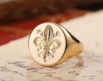 Zabytkowy francuski pierścień sygnetowy Royal Fleur de Lis z platyny 950, wykonany na zamówienie
