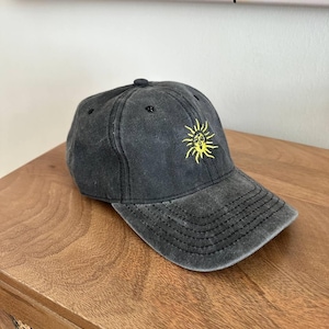 Basecap Dad Cap Sonne Sun Washed Black Embroided Bestickt