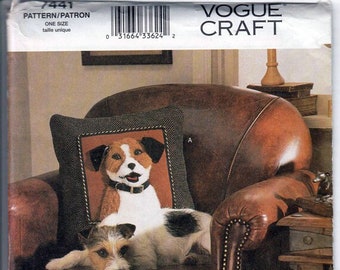Plush Dog Pillows / Original Vogue Craft  Uncut Sewing Pattern 7441