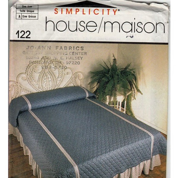 ten Fabulous Bedcovers / Original Simplicity House Uncut Sewing Pattern 122