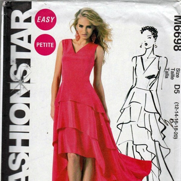 Misses/petite Dress with flounces size 12-20  / Original Fashion Star uncut Sewing Pattern M6698