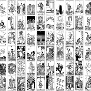 Puede incluir: Una colección de setenta y ocho cartas de tarot en blanco y negro dispuestas en una cuadrícula. Cada carta rectangular presenta ilustraciones detalladas de líneas que representan varias figuras, símbolos y escenas, con números romanos y títulos.
