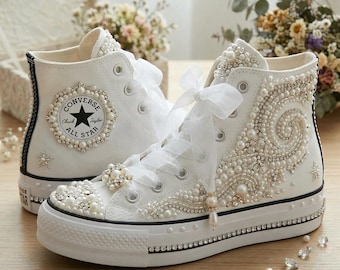 Zapatillas de novia de lujo con perlas, Converse de boda con cristales, zapatos de novia hechos a mano, zapatillas de novia elegantes, zapatos de boda personalizados