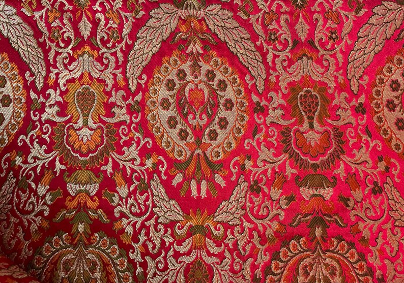 Red bouquet gold flowers kinkhab heavy Indian silk brocade fabric nr. 1-139 for 1/4 yard image 6