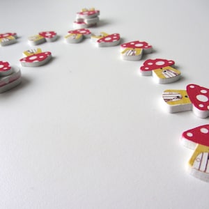 Red mushrooms shape wooden home tree button set of six button nr 21