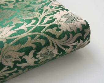 Green gold heavy Indian silk brocade fabric nr.  1-149 for 1/4 yard