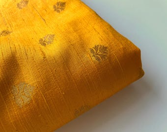 Yellow Gold Flower Raw Silk Brocade Indian Fabric - nr. 1-224