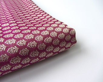 Purple fuchsia golden leaf silk brocade fabric nr 218 fat quarter