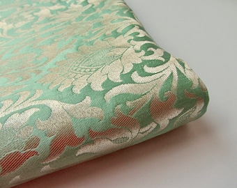 Mint green gold heavy Indian silk brocade fabric nr 1-049 - for 1/4 yard