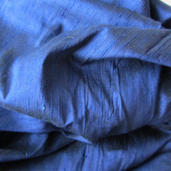 Soie brute bleu cobalt foncé Tissu indien en soie shantung de soie brute n° 1-133 par yard ou mètre