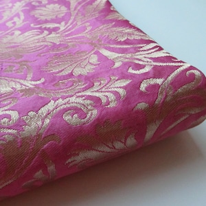 Soft pink golden kinkhab heavy Indian silk brocade fabric nr. 1-032 for 1/4 yard