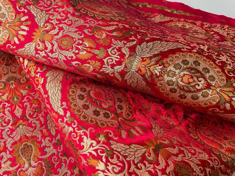 Red bouquet gold flowers kinkhab heavy Indian silk brocade fabric nr. 1-139 for 1/4 yard image 7