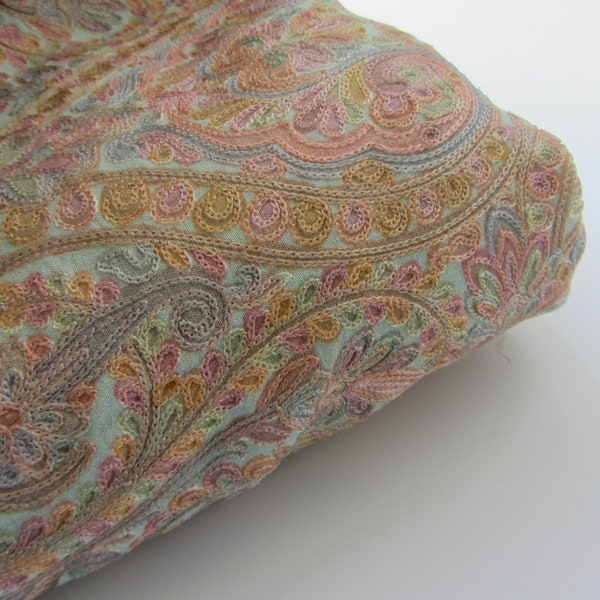 Pink blue pastel colors painted and embroidered tussar silk paisley flowers fabric nr. 1-075 - 1/4 yard