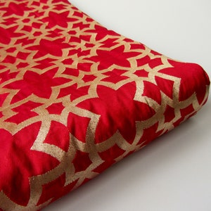 Red stars geometric pure silk brocade fabric nr. 842 - 1/4 yard