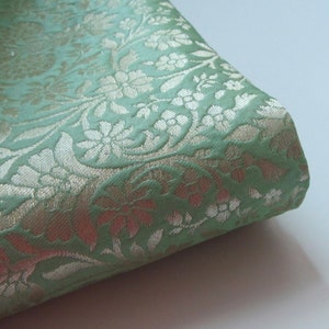Sea green gold heavy Indian silk brocade fabric nr 1-062 - for 1/4 yard