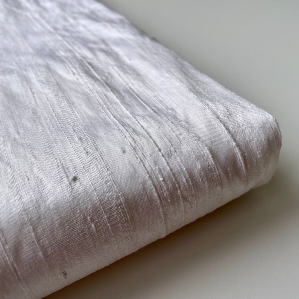 Numéro 1-003 - 1/4 yard de tissu de soie brute de shantung nuptial de mariage blanc neige | quartier gras