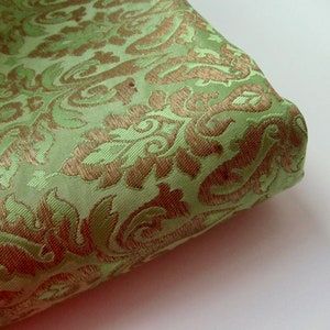 Pastel groen goud zware Indiase zijdebrokaat stof nr 1-050 - voor 1/4 yard