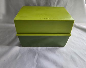 Vintage Betty Crocker Recipe Card Library Avocado Green Box 1971 MCM