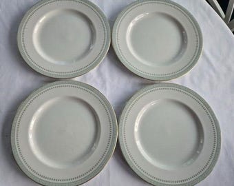 Royal Doulton BERKSHIRE Dinner Plates 10 5/8"  Set of 4
