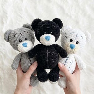 Patrón de ganchillo en PDF de osito de peluche de Halloween, osito de patchwork adorable y espeluznante, peluche amigurumi de terciopelo chenilla