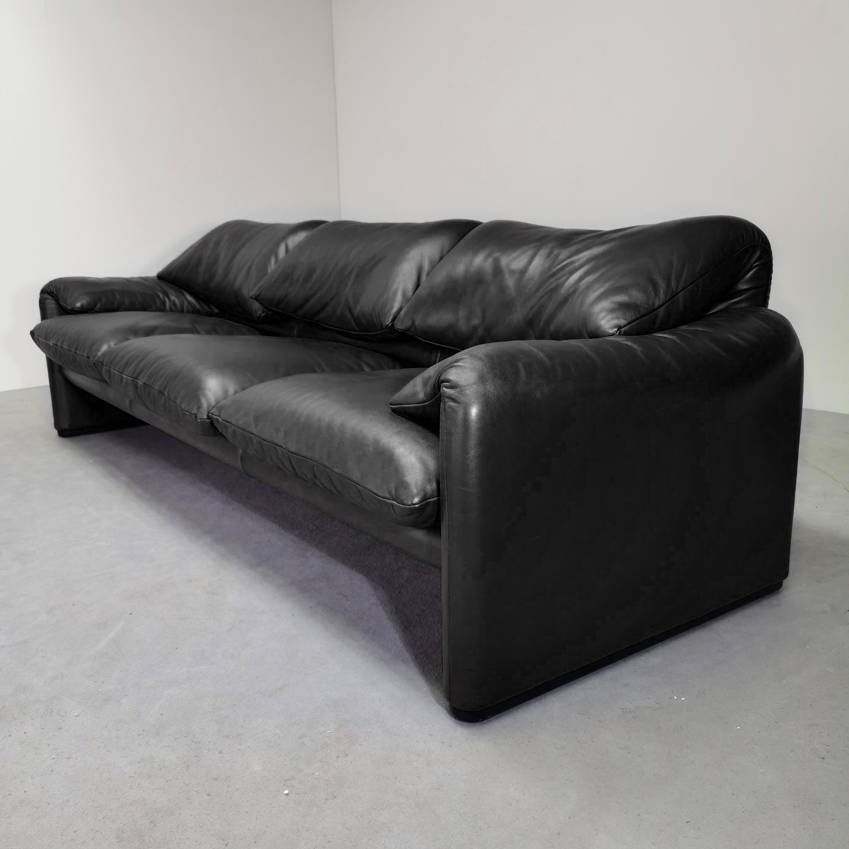 70年代クラシック調ソファー Vintage 70s sofa - Etsy 日本