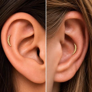 Titanium Climber Hammer Finish Threadless Push Pin Labret, Flat Back Earrings, Conch Helix Tragus stud 20G/18G/16G Earrings